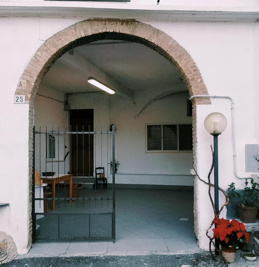 Willa La Loggia Di Na Albenga Zewnętrze zdjęcie