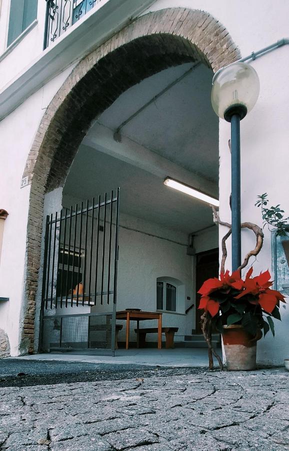 Willa La Loggia Di Na Albenga Zewnętrze zdjęcie