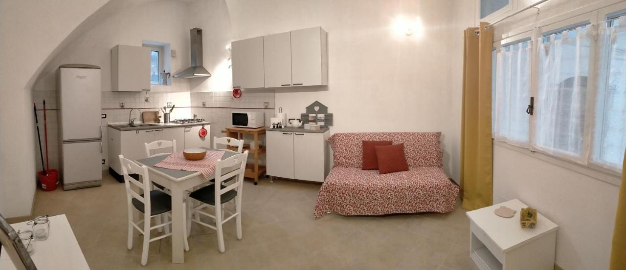 Willa La Loggia Di Na Albenga Zewnętrze zdjęcie